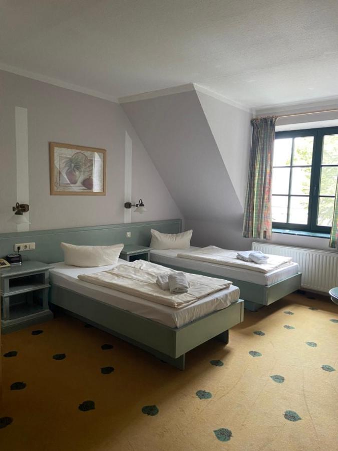 Mueritz Landhotel Gruener Baum Gotthun Экстерьер фото